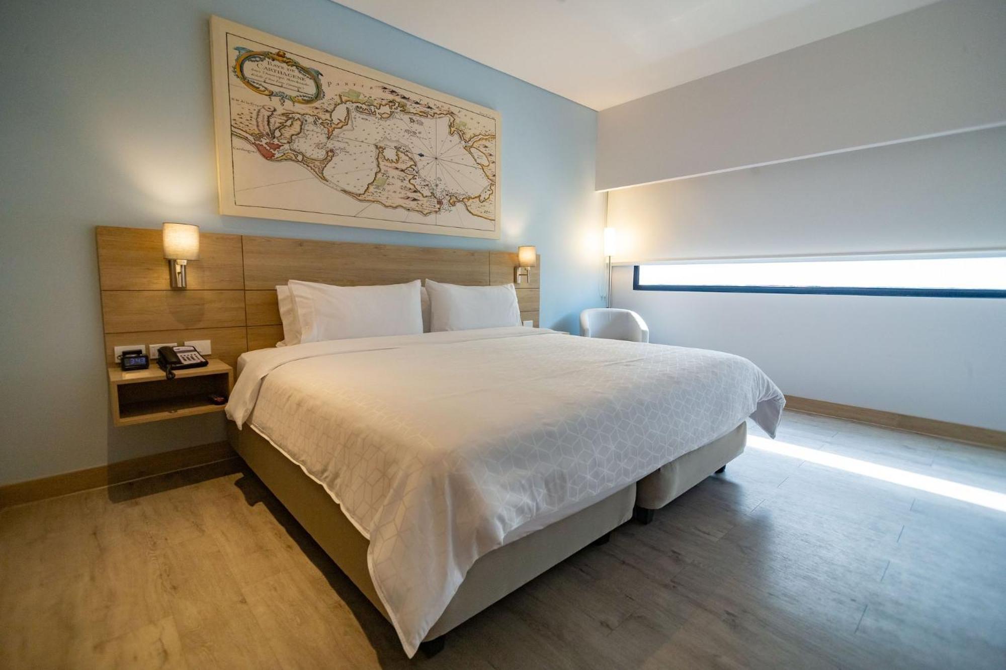Holiday Inn Express Cartagena Manga By Ihg Zewnętrze zdjęcie